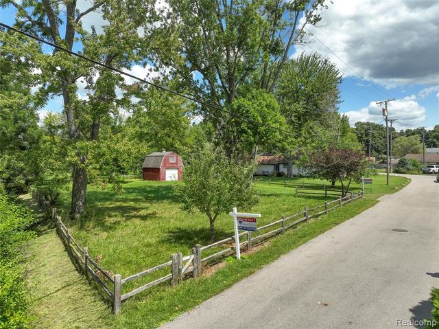 Lot 3 Elmhurst Street, Howell, MI 48843