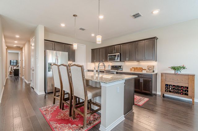 104 Balinese CV 101, San Marcos, TX 78666