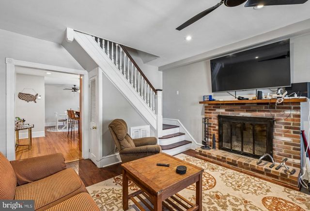 357 LEMONTE ST, Philadelphia, PA 19128