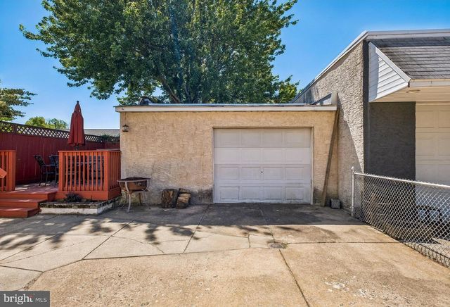357 LEMONTE ST, Philadelphia, PA 19128