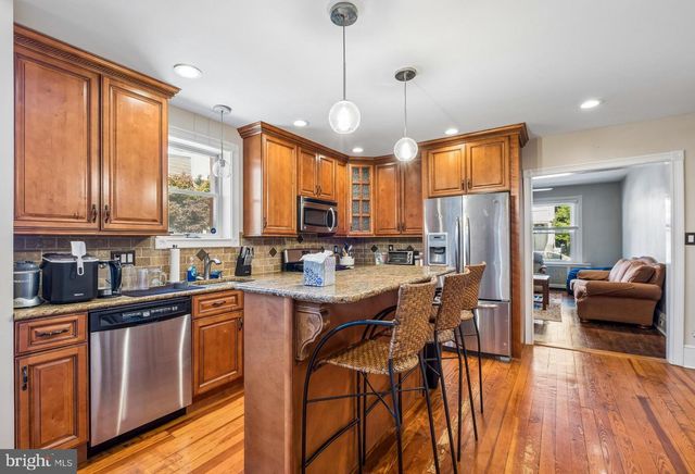 357 LEMONTE ST, Philadelphia, PA 19128