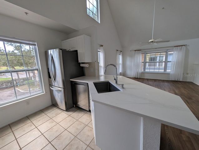 5691 BIDWELL PARKWAY 201, Sarasota, FL 34233