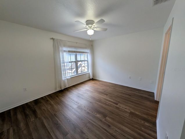 5691 BIDWELL PARKWAY 201, Sarasota, FL 34233