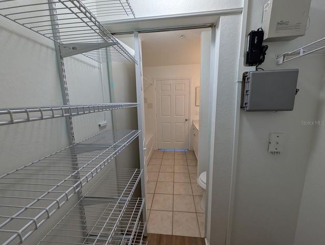 5691 BIDWELL PARKWAY 201, Sarasota, FL 34233