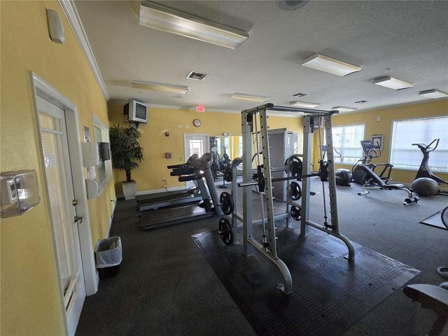 5691 BIDWELL PARKWAY 201, Sarasota, FL 34233