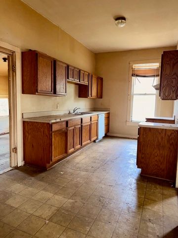 819 S 10th Street, Waco, TX 76706