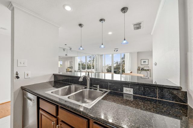 3600 Montrose Boulevard 501, Houston, TX 77006