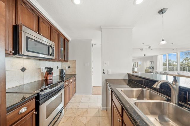 3600 Montrose Boulevard 501, Houston, TX 77006