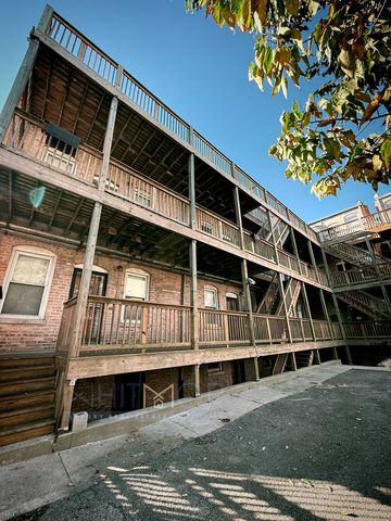 1108 E Marquette Road 207, Chicago, IL 60637