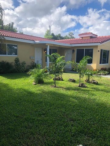 2210 NE 36th Street A&b, Lighthouse Point, FL 33064
