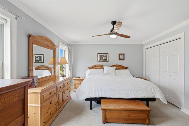 66 Mare Terrace, Portsmouth, RI 02871