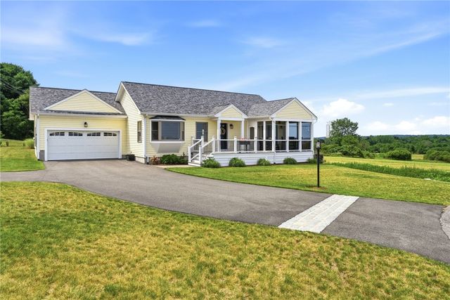 66 Mare Terrace, Portsmouth, RI 02871