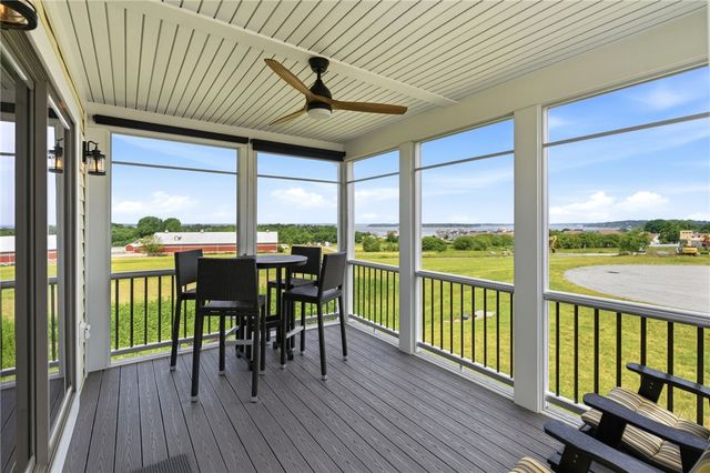 66 Mare Terrace, Portsmouth, RI 02871