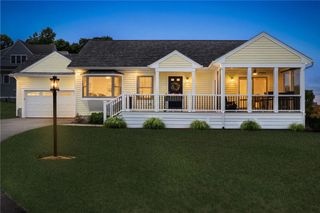 66 Mare Terrace, Portsmouth, RI 02871