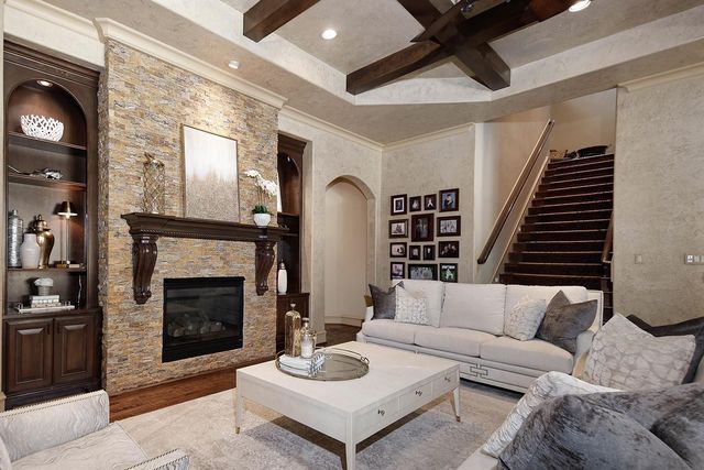 119 S Tranquil Path, The Woodlands, TX 77380