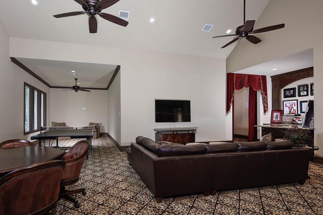 119 S Tranquil Path, The Woodlands, TX 77380