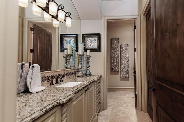 119 S Tranquil Path, The Woodlands, TX 77380