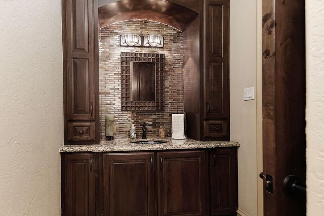 119 S Tranquil Path, The Woodlands, TX 77380