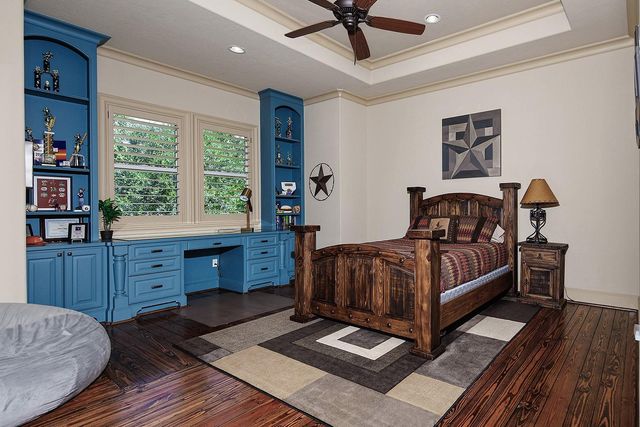 119 S Tranquil Path, The Woodlands, TX 77380