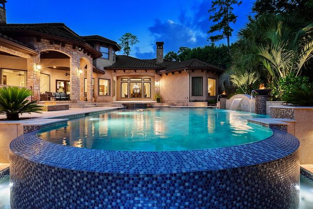 119 S Tranquil Path, The Woodlands, TX 77380