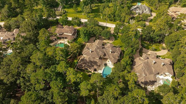 119 S Tranquil Path, The Woodlands, TX 77380