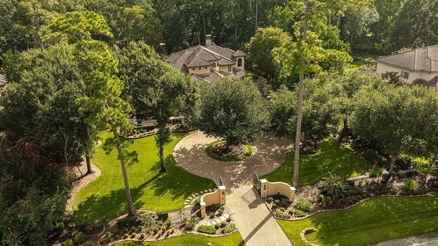 119 S Tranquil Path, The Woodlands, TX 77380