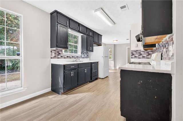 6169 Fay Court, Rex, GA 30273
