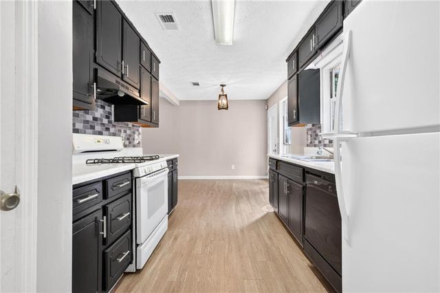 6169 Fay Court, Rex, GA 30273