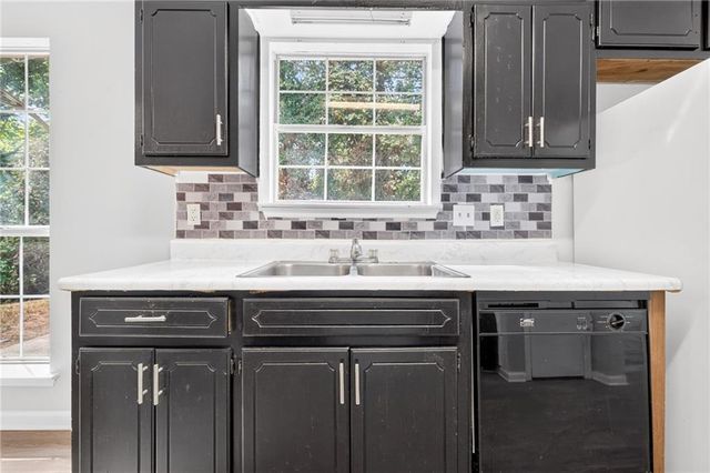 6169 Fay Court, Rex, GA 30273