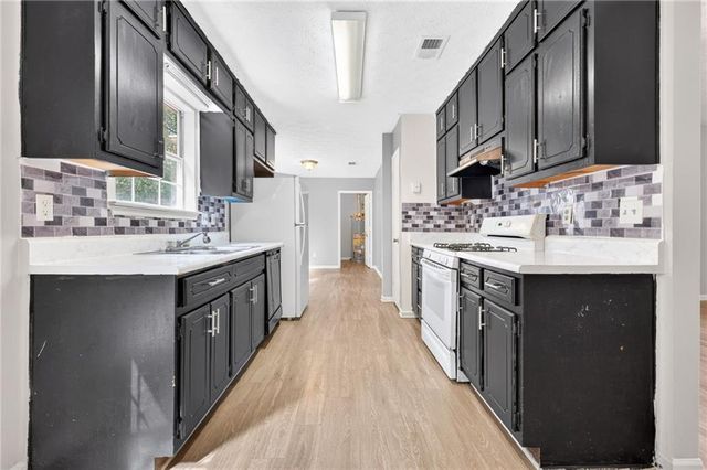 6169 Fay Court, Rex, GA 30273