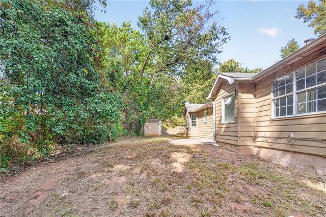 6169 Fay Court, Rex, GA 30273