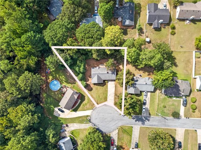 6169 Fay Court, Rex, GA 30273
