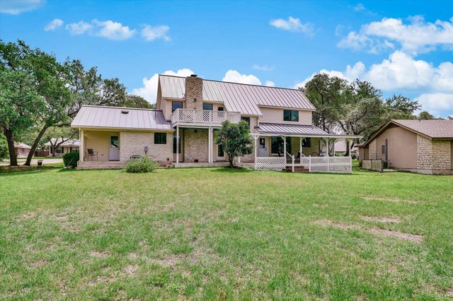 56 Woodcreek DR, Wimberley, TX 78676