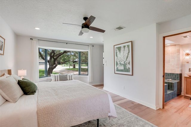 56 Woodcreek DR, Wimberley, TX 78676