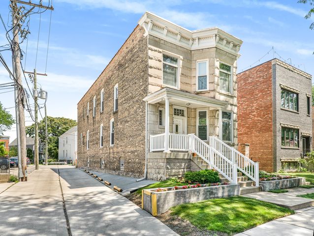 4749 N Long Avenue 1, Chicago, IL 60630