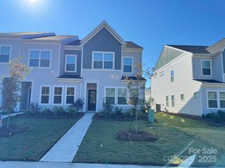 4720 Lakeview Road 12, Charlotte, NC 28216