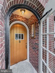 672 FLORIDA AVE, York, PA 17404