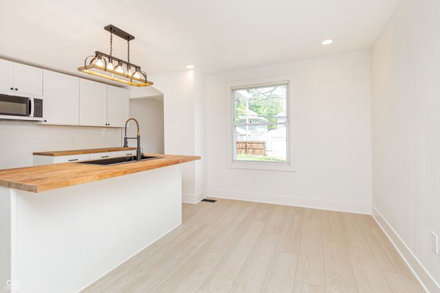 3547 N Illinois Street, Indianapolis, IN 46208