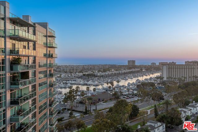13700 Marina Pointe Drive 1711, Marina Del Rey, CA 90292