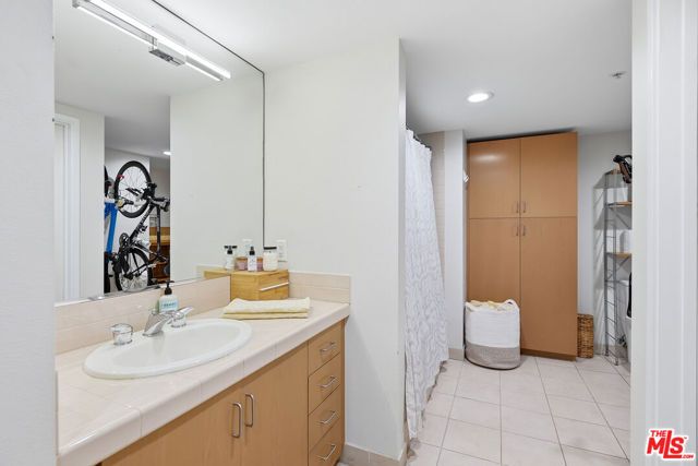 13700 Marina Pointe Drive 1711, Marina Del Rey, CA 90292