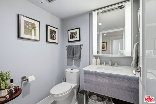 13700 Marina Pointe Drive 1711, Marina Del Rey, CA 90292