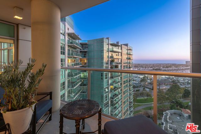 13700 Marina Pointe Drive 1711, Marina Del Rey, CA 90292