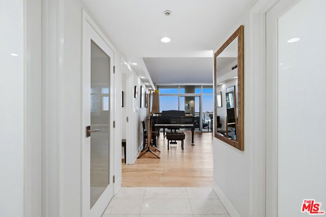 13700 Marina Pointe Drive 1711, Marina Del Rey, CA 90292