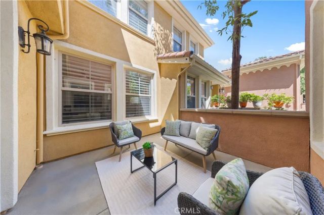 111 Chantilly, Irvine, CA 92620