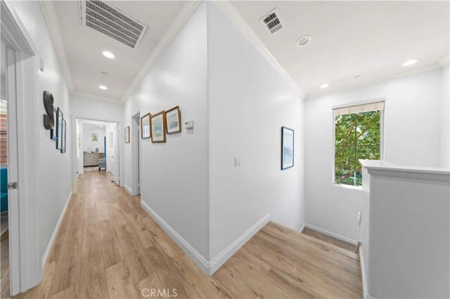 111 Chantilly, Irvine, CA 92620
