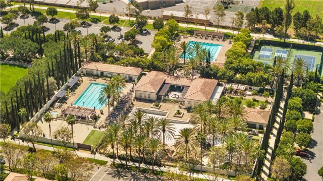 111 Chantilly, Irvine, CA 92620
