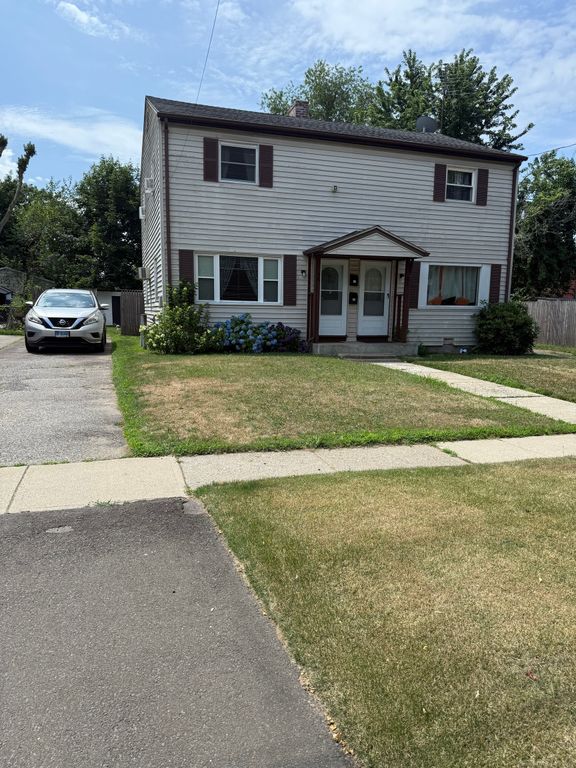 79 Wooster Avenue, Stratford, CT 06615