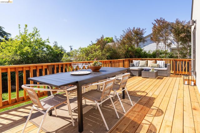 260 Grizzly Peak Blvd, Kensington, CA 94708