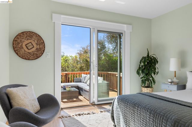 260 Grizzly Peak Blvd, Kensington, CA 94708