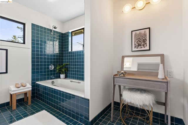 260 Grizzly Peak Blvd, Kensington, CA 94708